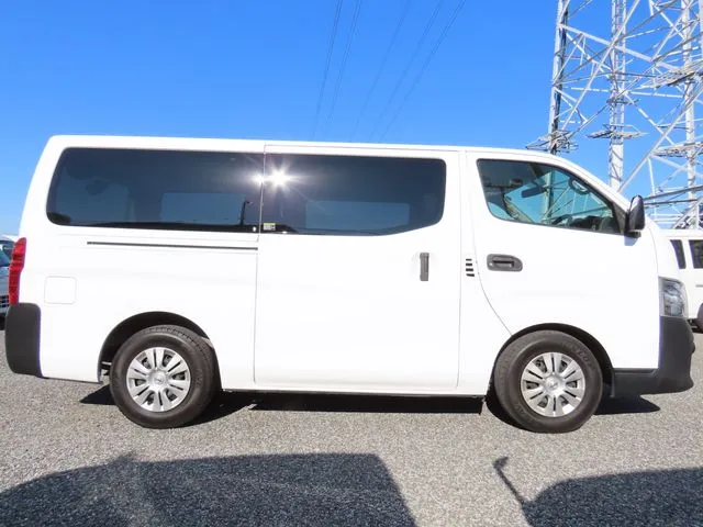 ＮＶ３５０キャラバン　１．２５ｔ（ニッサン）の車両写真
