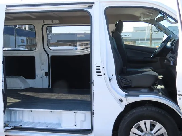 ＮＶ３５０キャラバン　１．２５ｔ（ニッサン）の車両写真