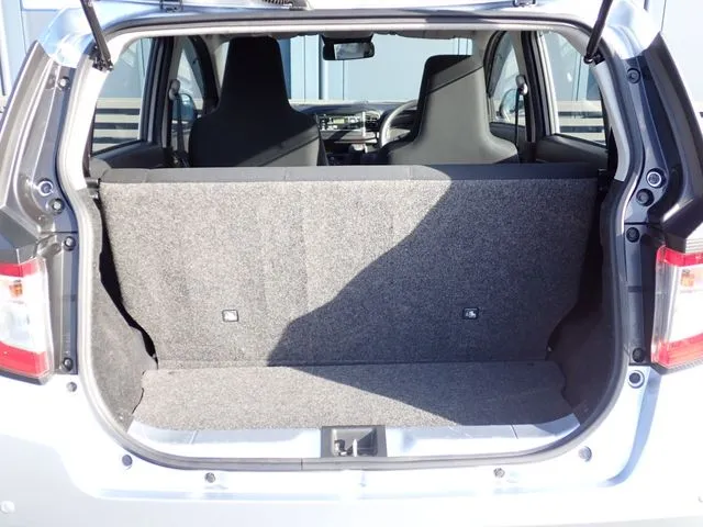 ミラ イース(ダイハツ)の車両写真