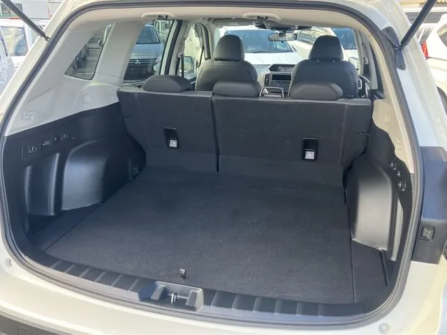 フォレスター(スバル)の車両写真