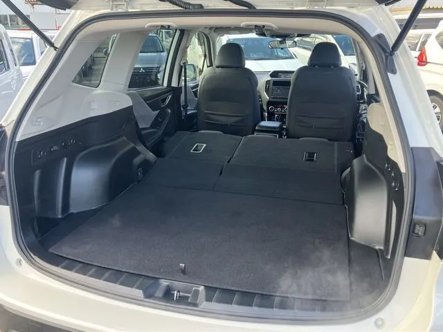 フォレスター(スバル)の車両写真