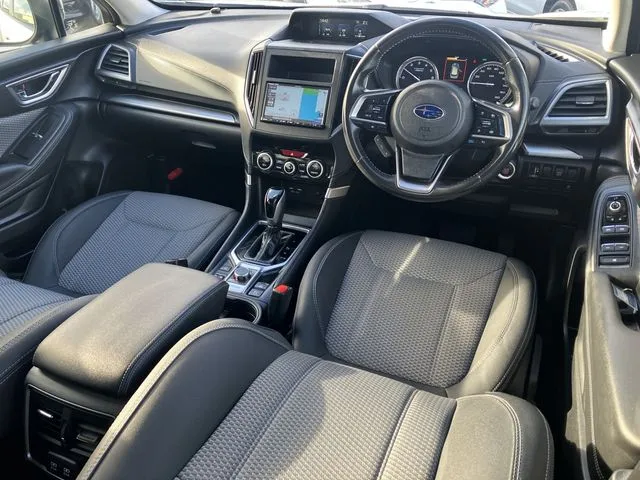 フォレスター(スバル)の車両写真