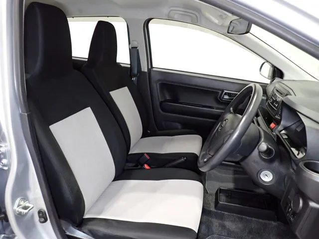 ダイハツ ミラ イース