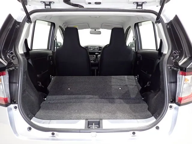 ダイハツ ミラ イース