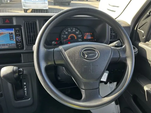 ハイゼットカーゴ（ダイハツ）の車両写真