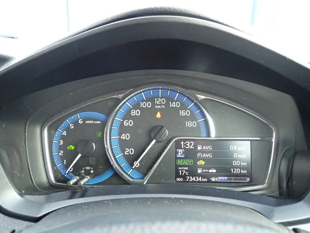 カローラフィールダー　ハイブリッド（トヨタ）の車両写真