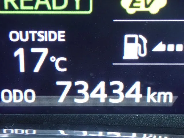 カローラフィールダー　ハイブリッド（トヨタ）の車両写真