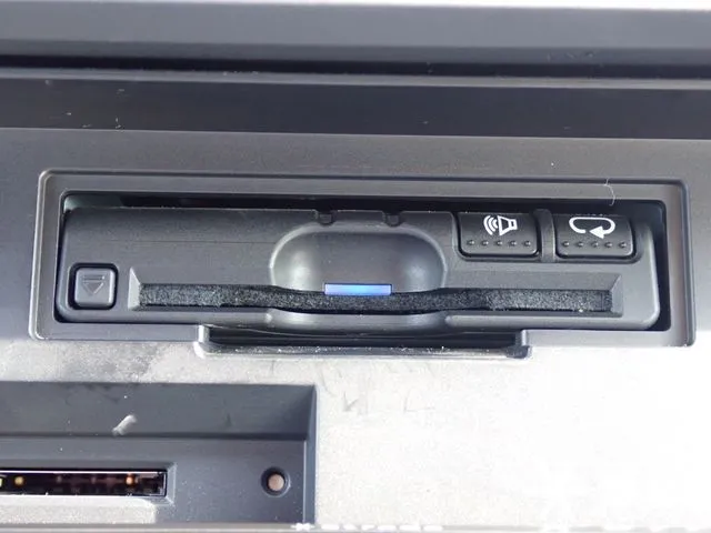 カローラフィールダー　ハイブリッド（トヨタ）の車両写真