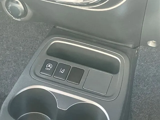 ミラージュHB(ミツビシ)の車両写真