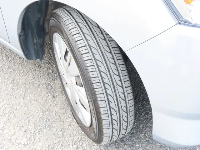 ミラ イース(ダイハツ)の車両写真