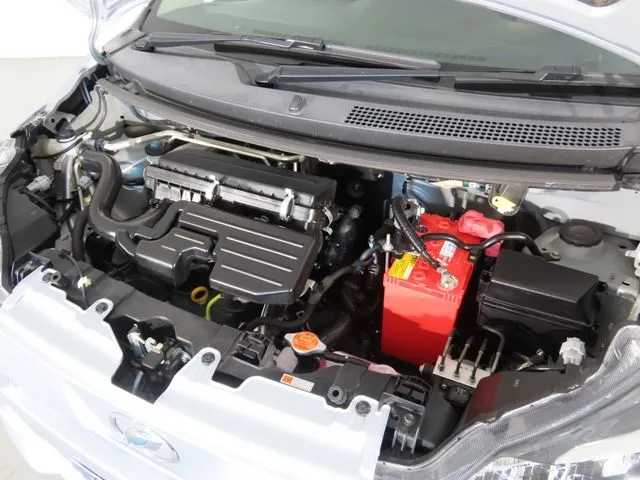 ミラ イース(ダイハツ)の車両写真