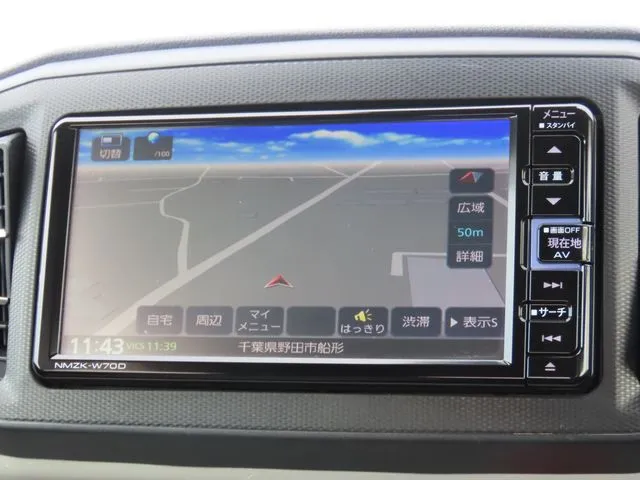 ミラ イース(ダイハツ)の車両写真