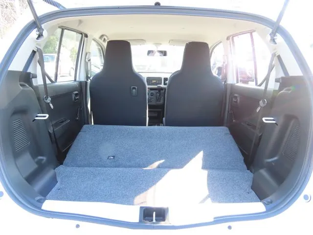 アルト（スズキ）の車両写真