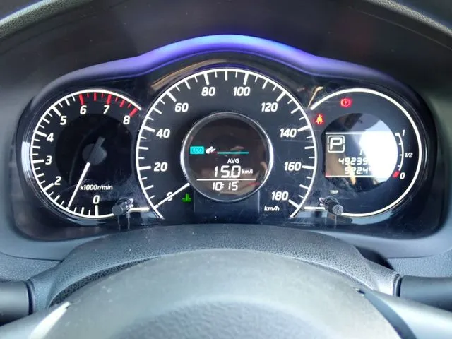 ノート(ニッサン)の車両写真