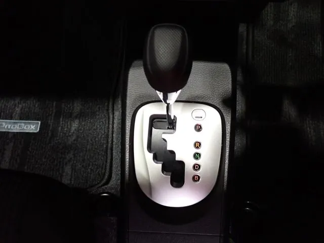 トヨタ　プロボックスバン　ハイブリッド