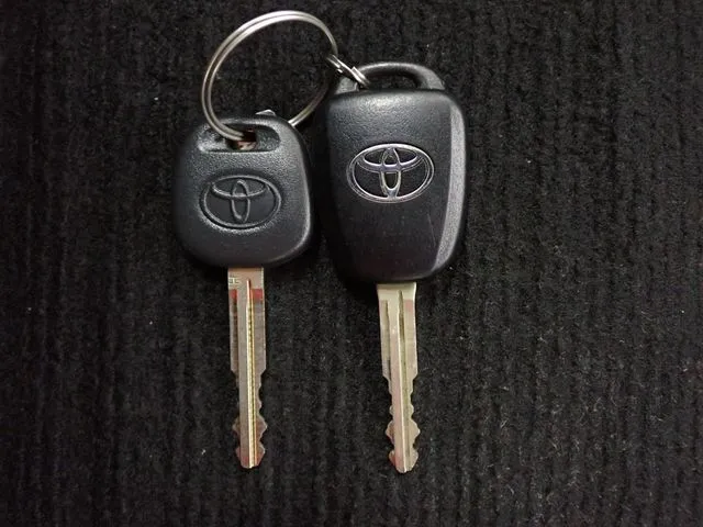 トヨタ　プロボックスバン　ハイブリッド