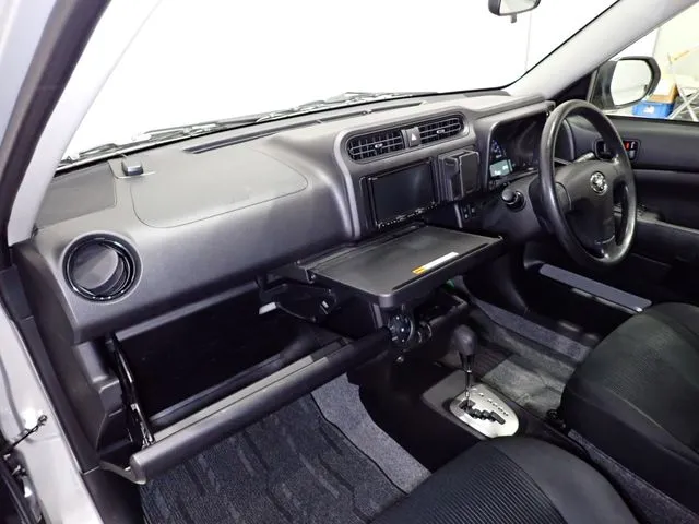 トヨタ　プロボックスバン　ハイブリッド