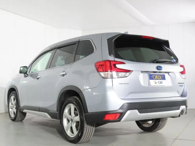 フォレスター(スバル)の車両写真