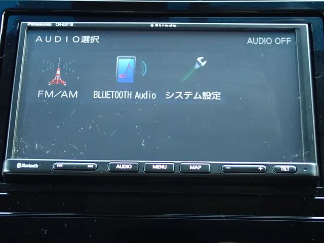 シャトル　ハイブリッド（ホンダ）の車両写真