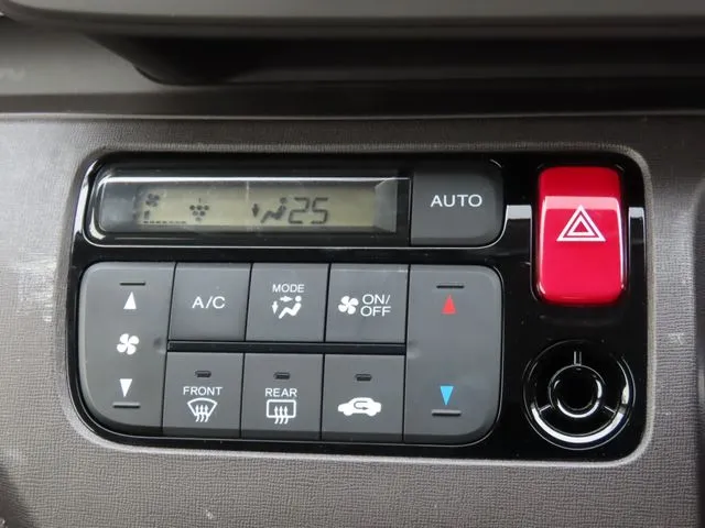 N-ONE(ホンダ)の車両写真