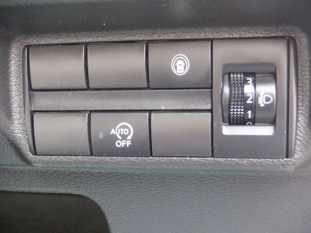 デイズ　４ＷＤ（ニッサン）の車両写真