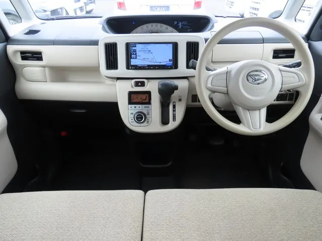 ムーヴ　キャンバス（ダイハツ）の車両写真