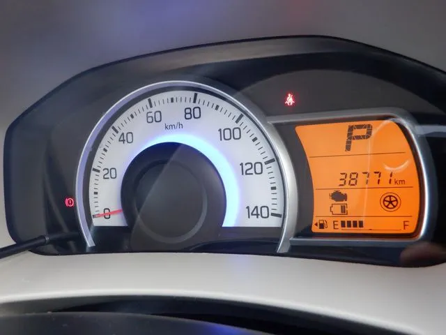 アルト（スズキ）の車両写真