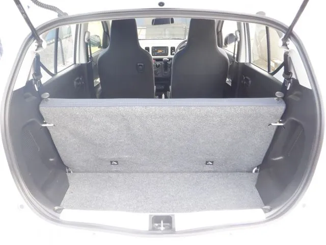 アルト（スズキ）の車両写真