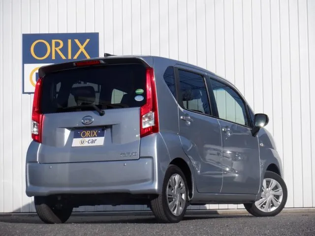 ムーヴ　４ＷＤ（ダイハツ）の車両写真