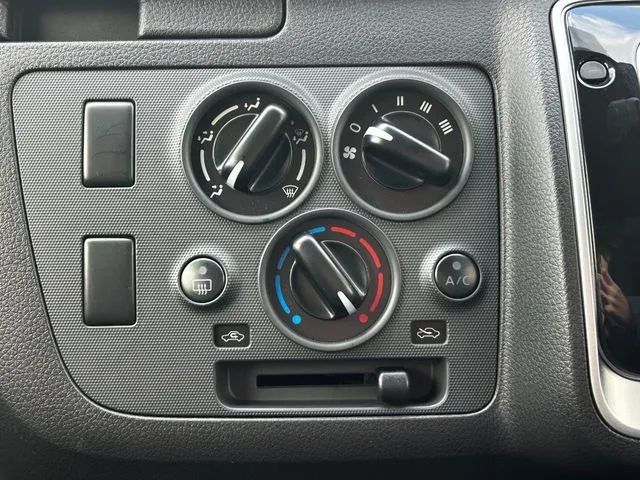 ＮＶ３５０キャラバン（ニッサン）の車両写真