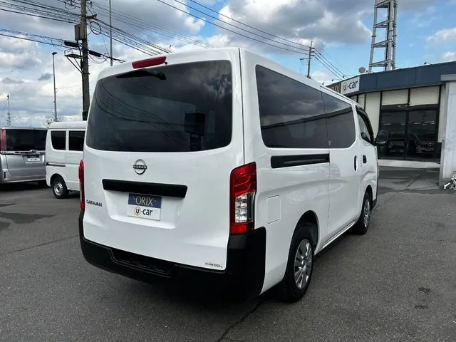 ＮＶ３５０キャラバン（ニッサン）の車両写真