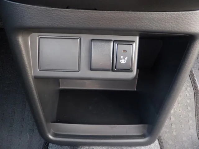 アルト　４ＷＤ（スズキ）の車両写真