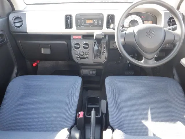 アルト　４ＷＤ（スズキ）の車両写真