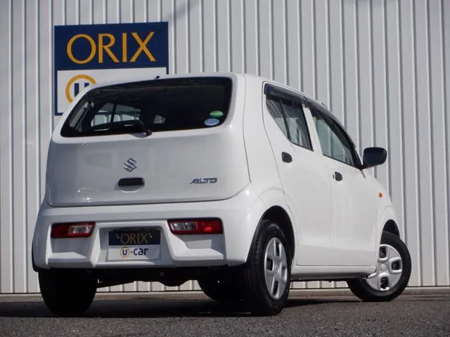 アルト　４ＷＤ（スズキ）の車両写真