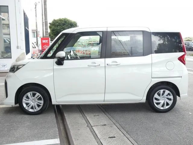 ルーミー（トヨタ）の車両写真