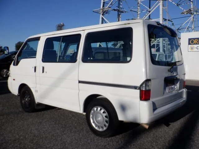 ボンゴバン　１．１５ｔ　２ＷＤ（マツダ）の車両写真