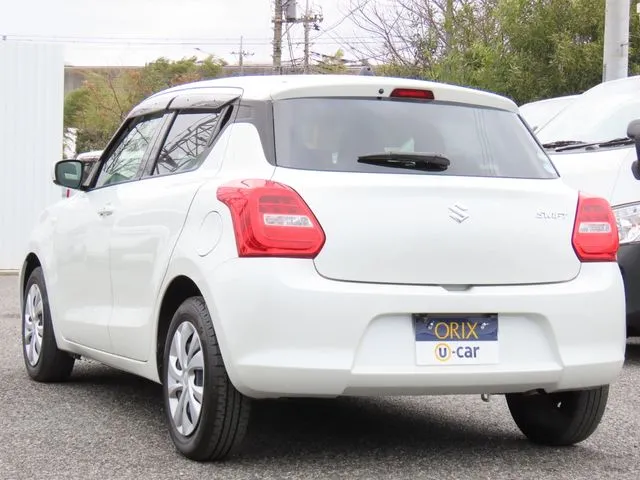 スイフト（スズキ）の車両写真