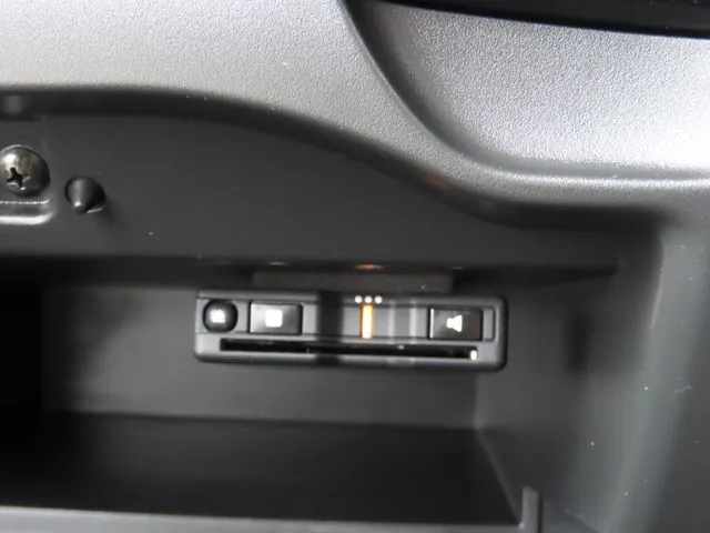 ノート(ニッサン)の車両写真