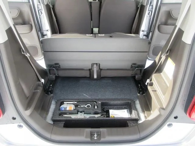 Ｎ－ＷＧＮ　４ＷＤ（ホンダ）の車両写真