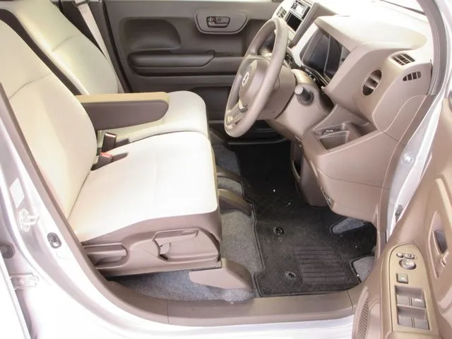 Ｎ－ＷＧＮ　４ＷＤ（ホンダ）の車両写真