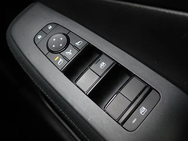 ノート（ニッサン）の車両写真