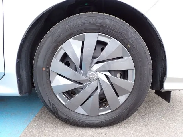 ノート（ニッサン）の車両写真