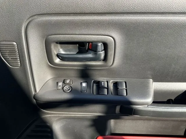 スペーシア　４ＷＤ（スズキ）の車両写真