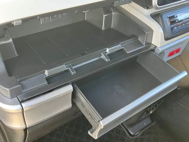 スペーシア　４ＷＤ（スズキ）の車両写真