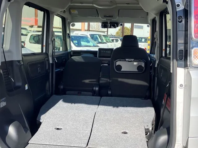 スペーシア　４ＷＤ（スズキ）の車両写真