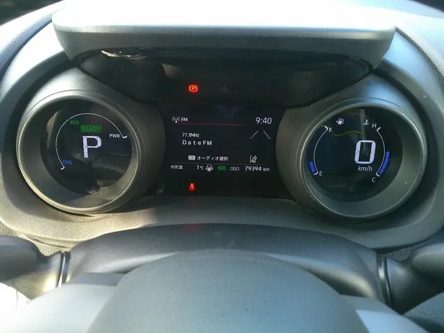 ヤリスクロス　ハイブリッド（トヨタ）の車両写真