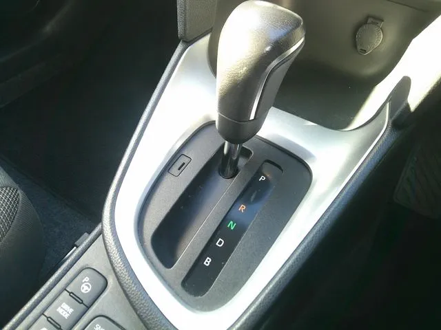 ヤリスクロス　ハイブリッド（トヨタ）の車両写真