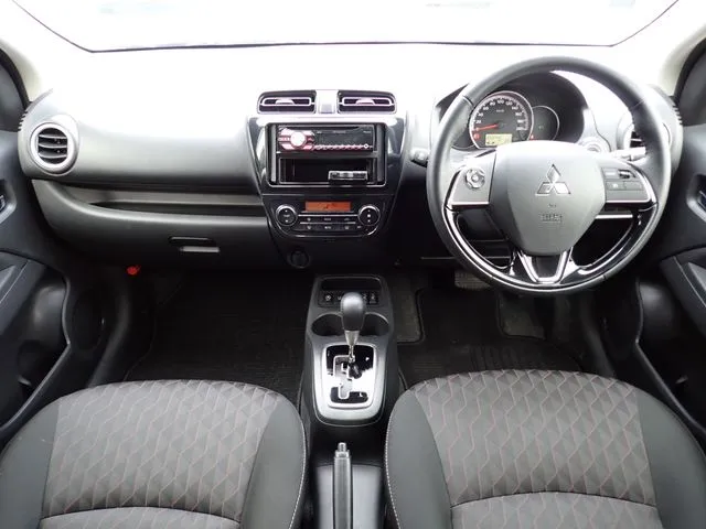 ミラージュＨＢ（ミツビシ）の車両写真