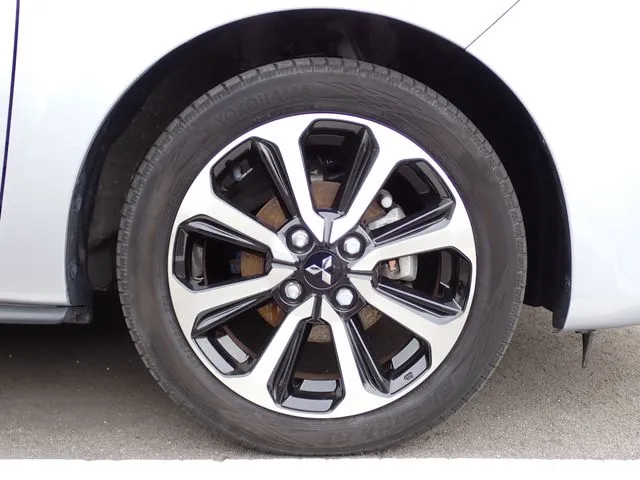 ミラージュＨＢ（ミツビシ）の車両写真