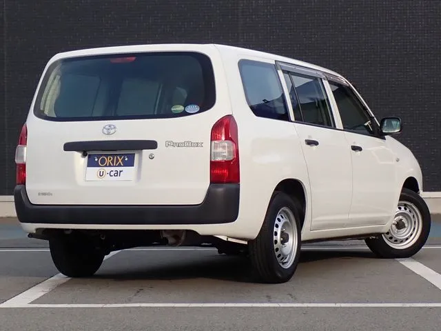 プロボックスバン　２ＷＤ（トヨタ）の車両写真